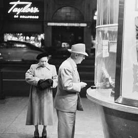 Egyptian Theater by Kurt Hutton