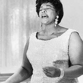 Ella Fitzgerald Singing On Stage by Bettmann