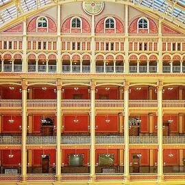 Federal Courthouse - Milwaukee - Wisconsin by Steven Ralser
