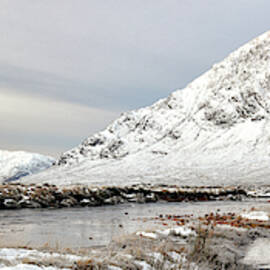 Glencoe Snowy Morning by Grant Glendinning