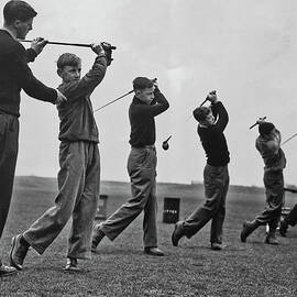 Golf Practice by Fpg