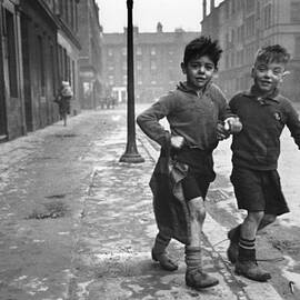 Gorbals Boys by Bert Hardy