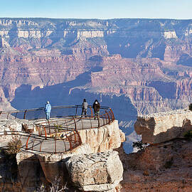 Grand Canyon Viewpoint by Bjarte Rettedal