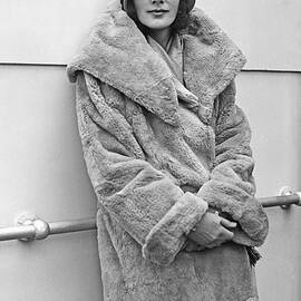 Greta Garbo Leaving New York by Bettmann