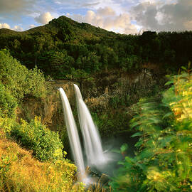 Hawaii, Kauai Island, Wailua Falls by Giovanni Simeone
