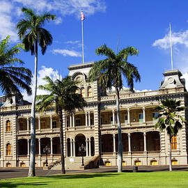 Hawaii, Oahu, Royal Building by Grant Studios