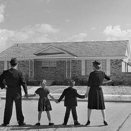 House Hunters by Camerique Archive
