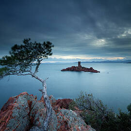 Ile Dor From Above by Mako Photo