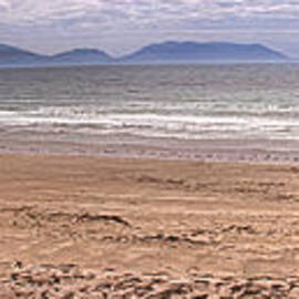 Inch Beach by Olivier Le Queinec