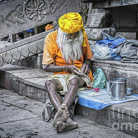 India Streets - An Indian Old Man by Stefano Senise