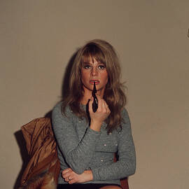 Julie Christie by Art Zelin
