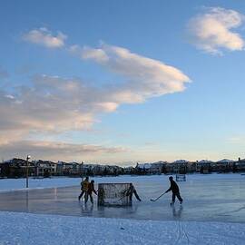Kids Hockey Game by Imaginegolf