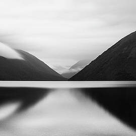 Lake Rototi, South Island, New Zealand by Gianni Krattli
