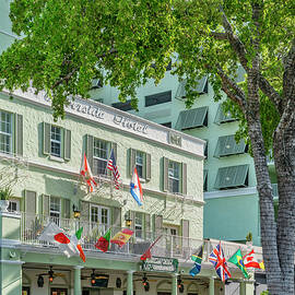 Las Olas Blvd, Fort Lauderdale, Fl by Laura Zeid