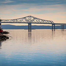 Lighthouse & Bridge, Sleepy Hollow, Ny by Laura Zeid