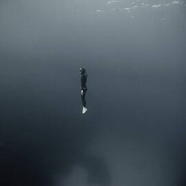 Man In Underwater by Underwater Graphics