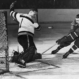 Maurice Richard Scoring In Hockey Game by Bettmann