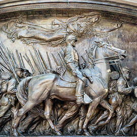 Memorial On Beacon St, Boston, Ma by Laura Zeid