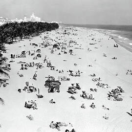 Miami Beach 1940 by Keystone-france
