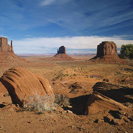 Monument Valley Navajo Tribal Park, Az by Hp Huber