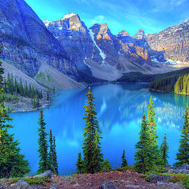Moraine Lake, Banff, Rocky Mountain by All Rights By Krishna.wu