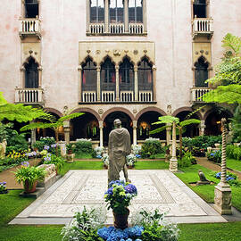 Museum Courtyard by Massimo Borchi