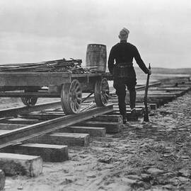 New Cpr by Hulton Archive