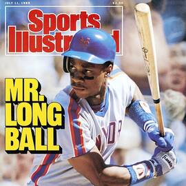 New York Mets Darryl Strawberry... Sports Illustrated Cover by Sports Illustrated