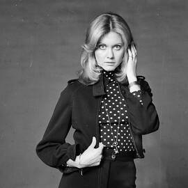 Olivia Newton John by Steve Wood