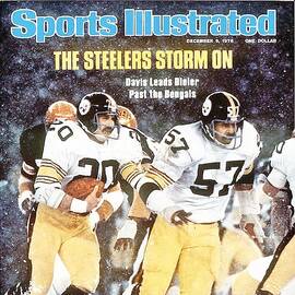 Pittsburgh Steelers Rocky Bleier And Sam Davis Sports Illustrated Cover by Sports Illustrated