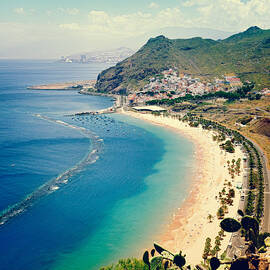 Playa De Las Teresitas - Tenerife by Franckreporter