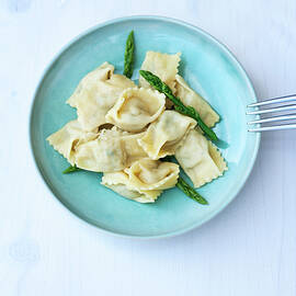 Ravioli Di Asparagi – Asparagus Ravioli by Michael Wissing