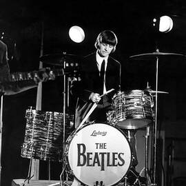 Ringo Starr And His Drumset In The 1960s by Keystone-france