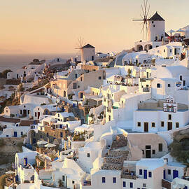 Santorini, Oia Town by Michele Falzone