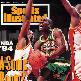 Seattle Supersonics Gary Payton... Sports Illustrated Cover by Sports Illustrated