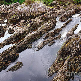 Sneem Chaos by Olivier Le Queinec