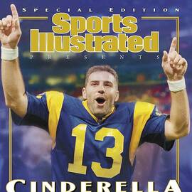 St. Louis Rams Qb Kurt Warner... Sports Illustrated Cover by Sports Illustrated