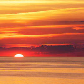 Sunset Over Lake Erie by Dszc