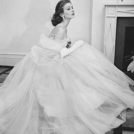 Suzy Parker Wearing A White Tulle Gown by Frances McLaughlin-Gill
