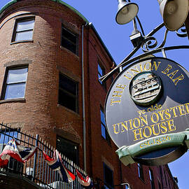 Tavern & Seafood Restaurant, Boston, Ma by Claudia Uripos