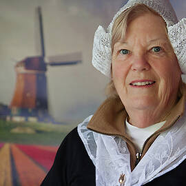 The Dutch Lady by Tatiana Travelways