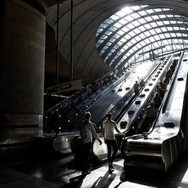 Underground Station, London by Maurizio Rellini