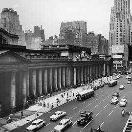 View Of Penn Station From Seventh Avenue by Authenticated News