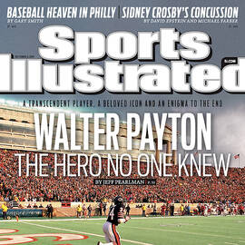 Walter Payton The Hero No One Knew Sports Illustrated Cover by Sports Illustrated