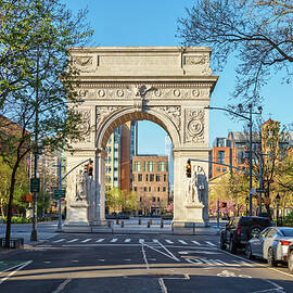Washington Square Park, Nyc by Lumiere