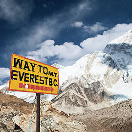 Way To Everest Base Camp by Hadynyah