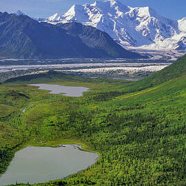 Wrangell Mountains, Elias Np by Heeb Photos