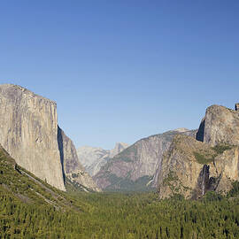 Yosemite National Park, Yosemite Valley by Michele Falzone