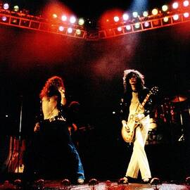 Zeppelin At The Forum by Larry Hulst