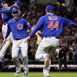 Anthony Rizzo and Kris Bryant by Ezra Shaw